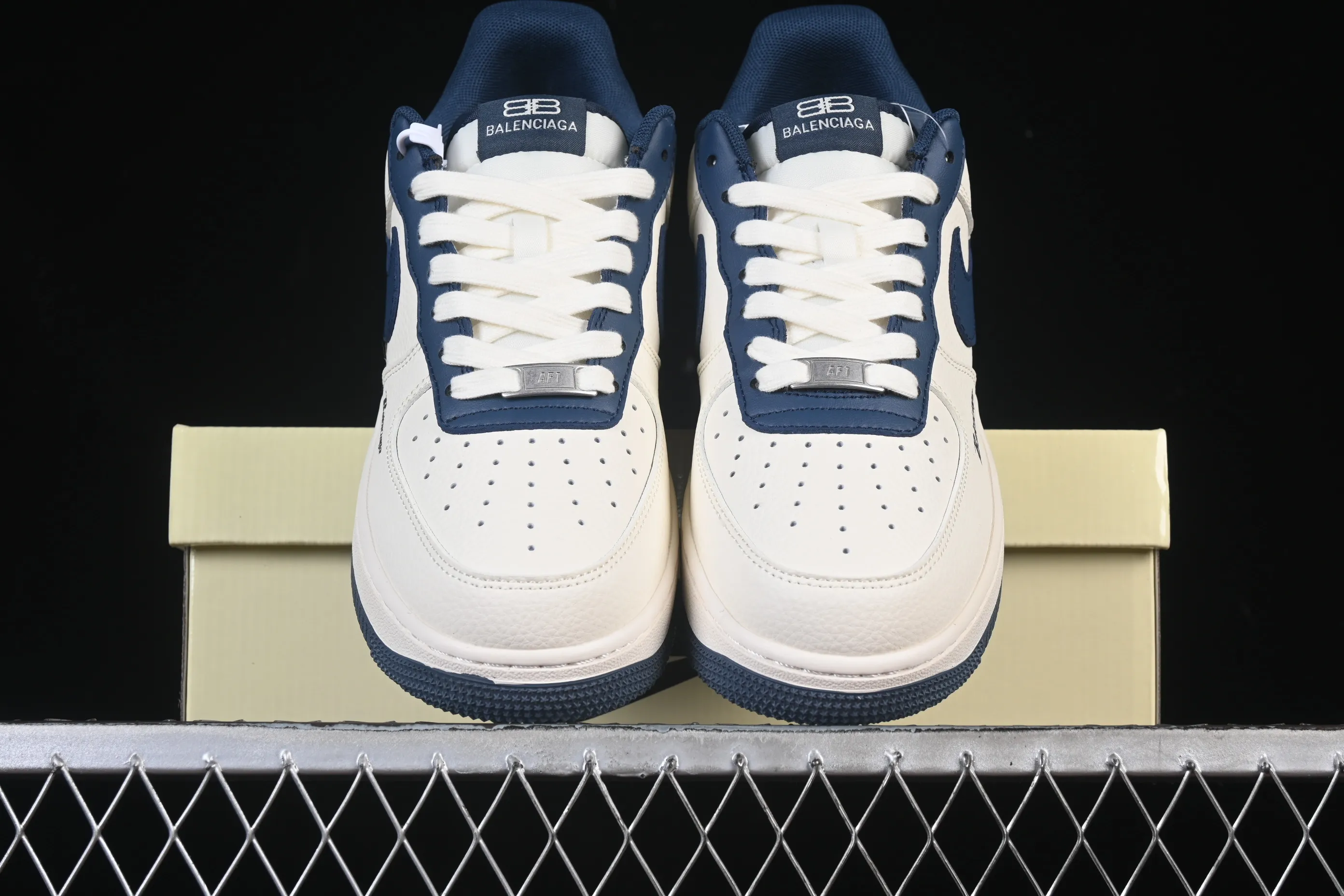 All categories Nk Air Force 1 Air Force series Nk Air Force 1 Low Air Force low-top Nike Air Force 1'07 Low Air Force 1 low-top casual sneakers XD2588-604